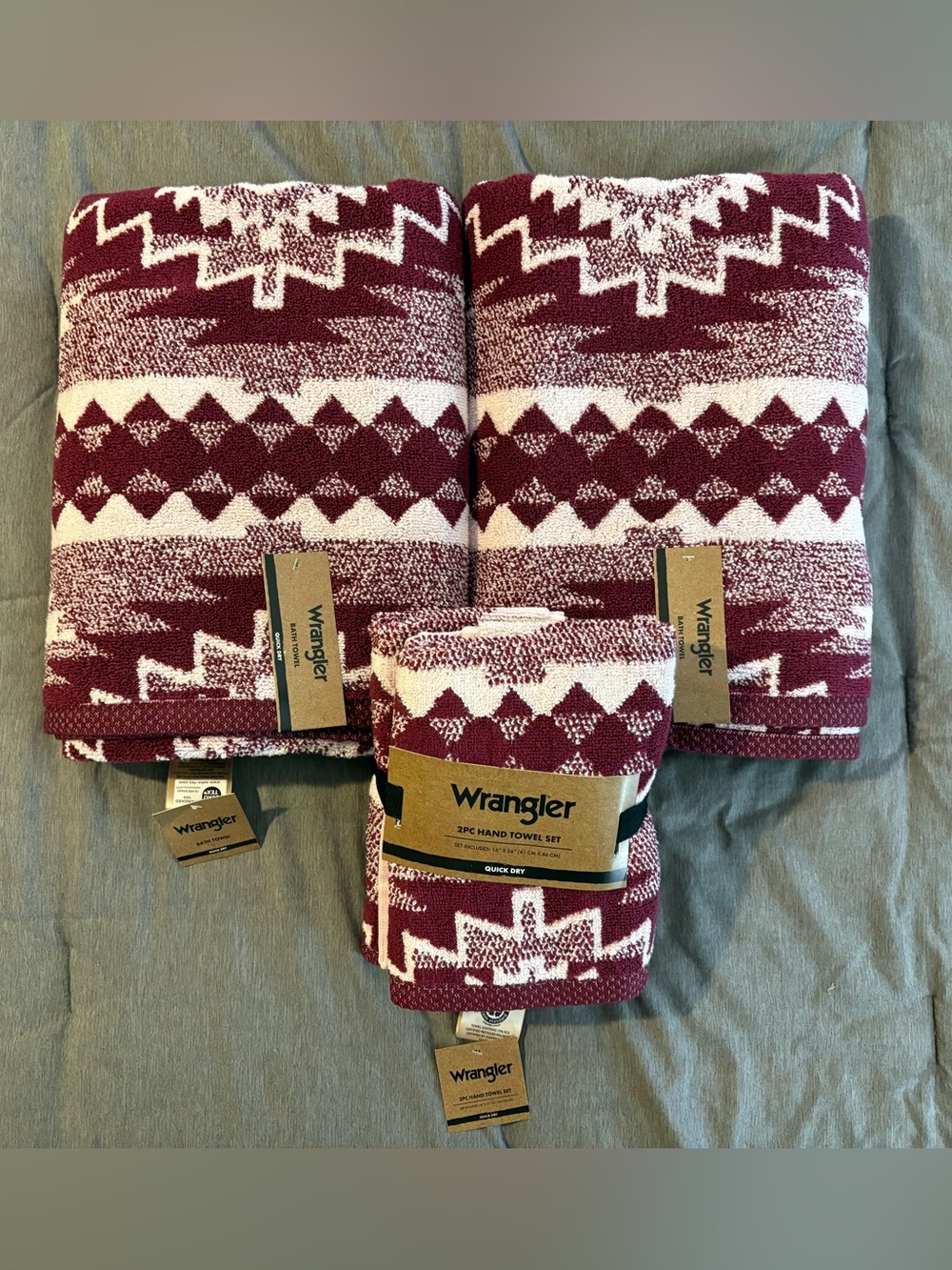 Wrangler Burgundy and Baby Pink Geometric Towel Set